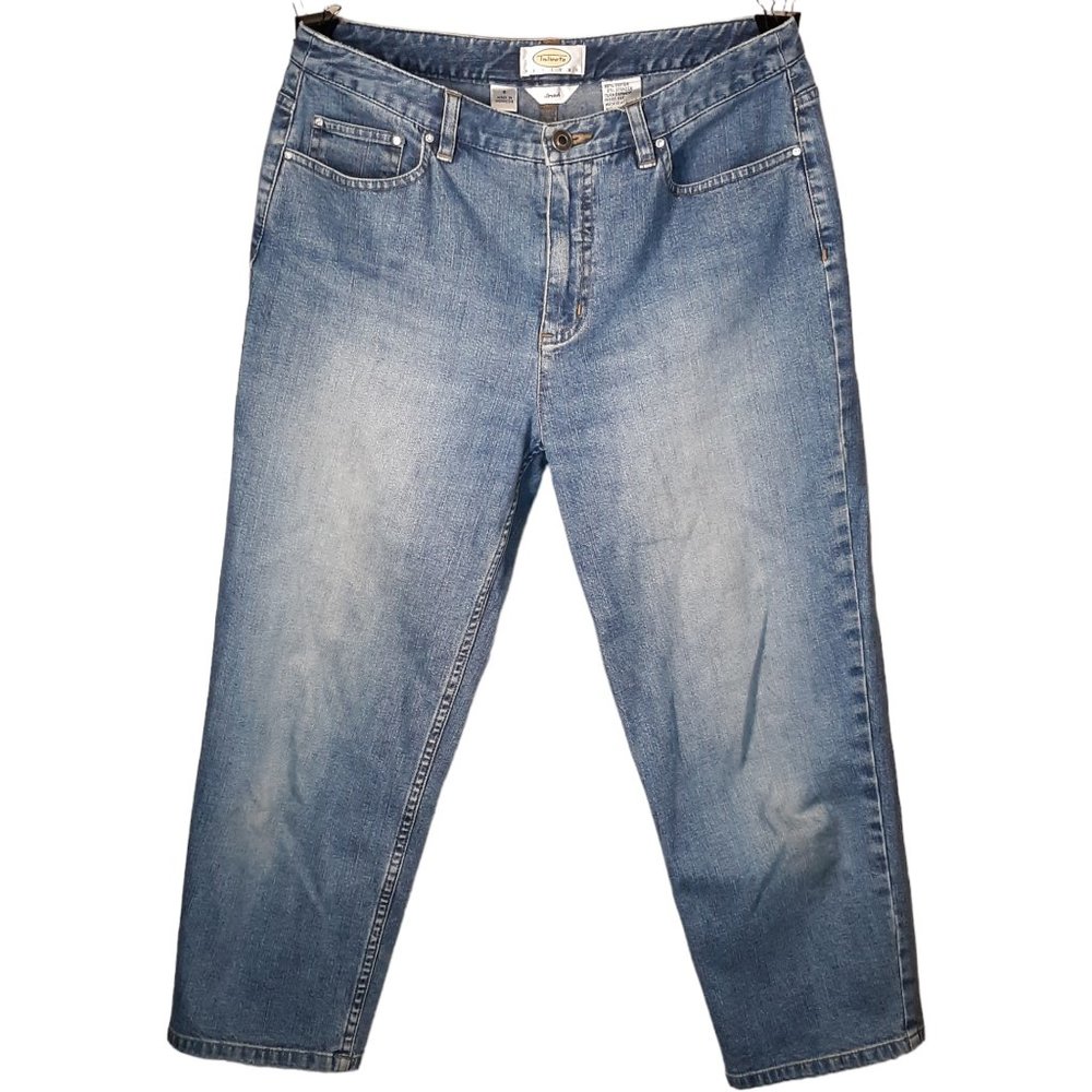 Denim Capris w/beaded embellishment on back pockets